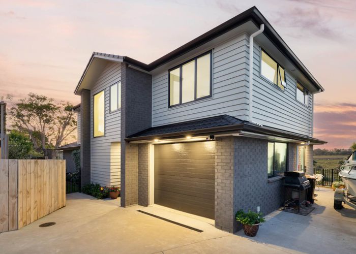  at 50A Philomel Crescent, Bayswater, Auckland