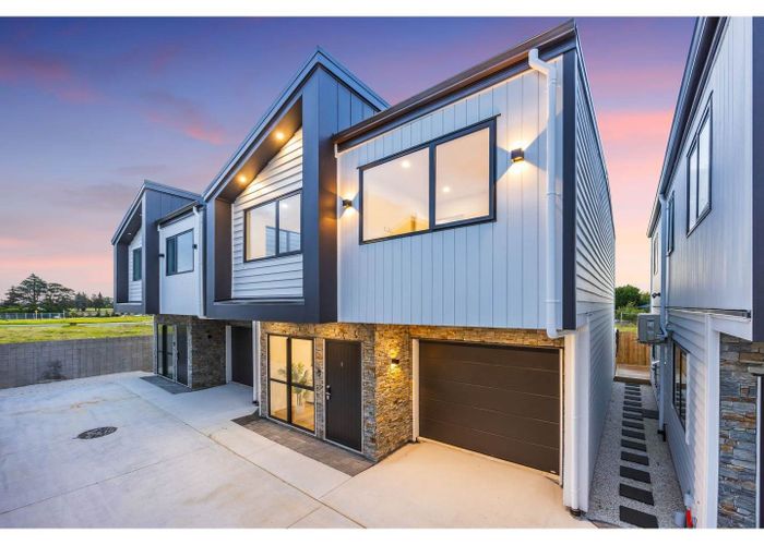  at 1C Great South Road, Papatoetoe, Manukau City, Auckland