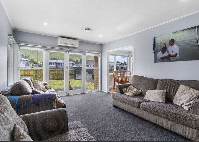  at 16 Toatoa Place, Mangere Bridge, Auckland