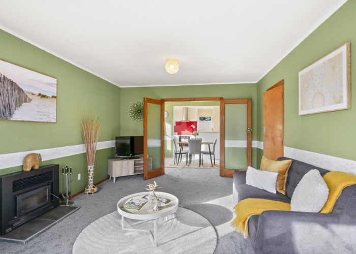  at 12 Ranui Terrace, Tawa, Wellington