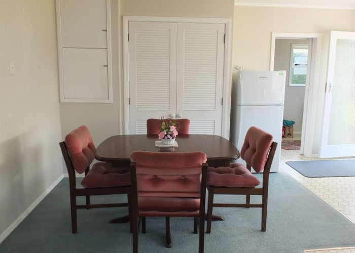  at 43 Edinburgh Terrace, Foxton Beach, Foxton