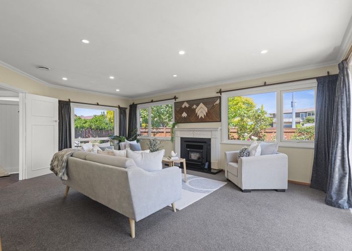  at 1 Athlone Place, Hokowhitu, Palmerston North