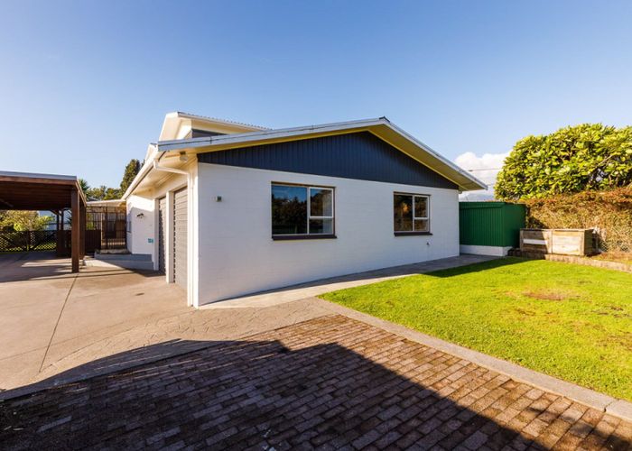 Free property data for 97 Oxford Road, Okato homes.co.nz