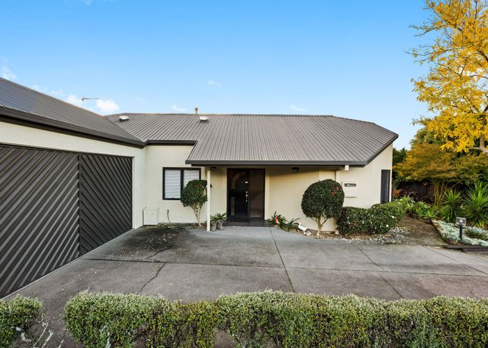  at 25 Dallinger Street, Saint Andrews, Hamilton, Waikato