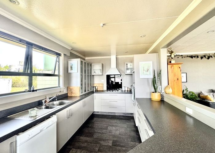  at 16 Argyle Street, Weston, Waitaki, Otago