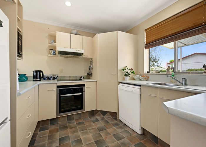  at 4 Aldershot Place, Nawton, Hamilton