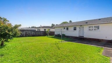  at 79 Te Irirangi Drive, Clover Park, Auckland