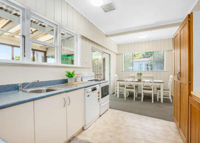  at 13 Melvill Grove, Waterloo, Lower Hutt