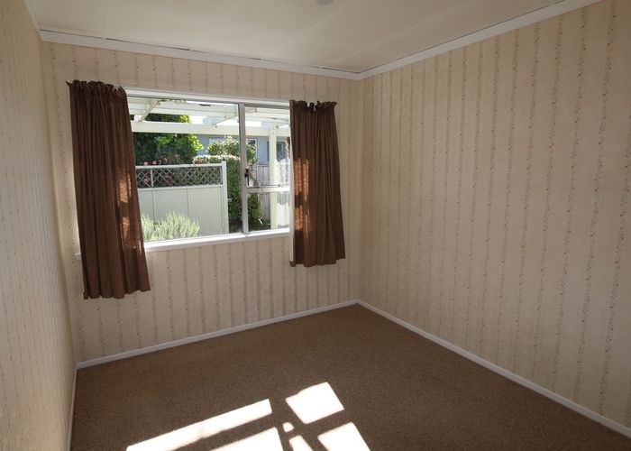  at 8/0 Amaru Road, Onehunga, Auckland