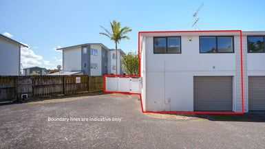  at 1/35 Fields Parade, Oteha, Auckland