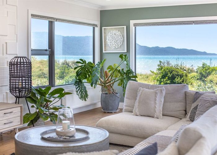  at 249 Manly Street, Paraparaumu Beach, Kapiti Coast, Wellington