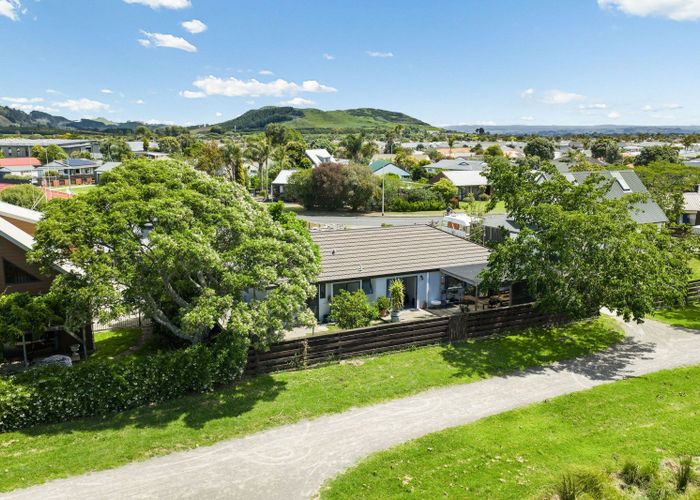  at 11A Kane Road, Papamoa, Tauranga, Bay Of Plenty