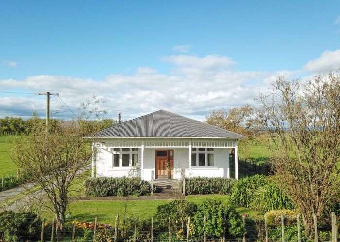  at 85 Ahikouka Road, Ahikouka