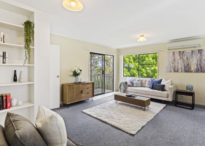  at 89 Manuka Road, Bayview, Auckland