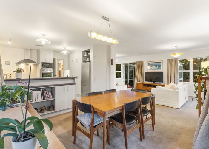  at 43A Hawkins Street, Meadowbank, Auckland