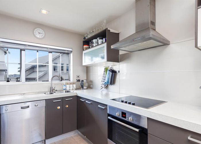  at 10/9 Georgia Terrace, Albany, Auckland