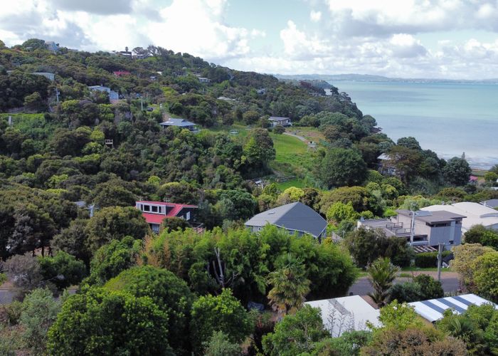  at 10 Makora Avenue, Oneroa, Waiheke Island