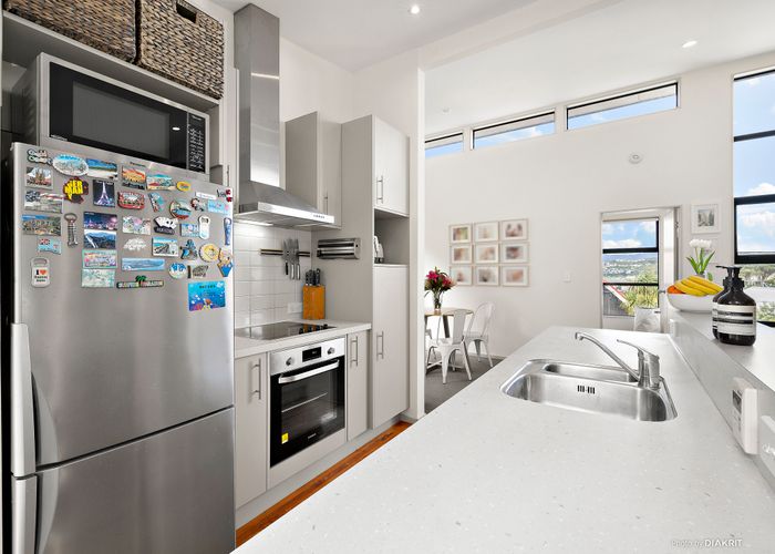  at 9C Tavistock Road, Melrose, Wellington