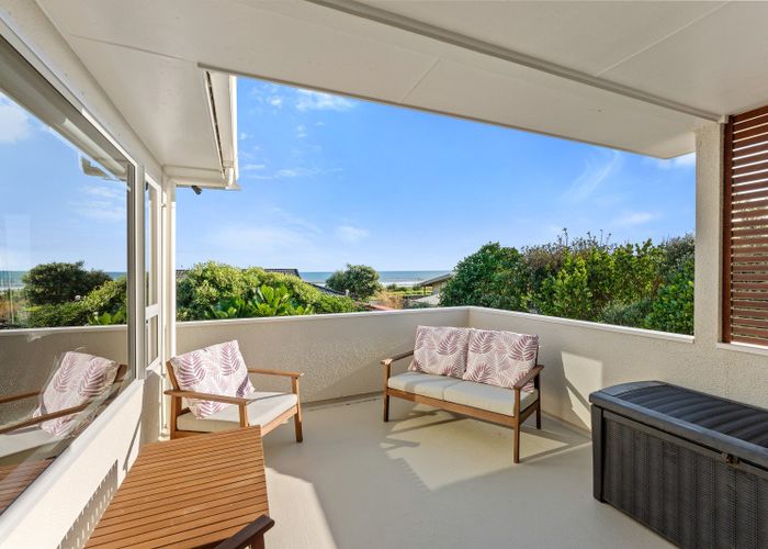  at 8 Scott Avenue, Otaki Beach, Otaki
