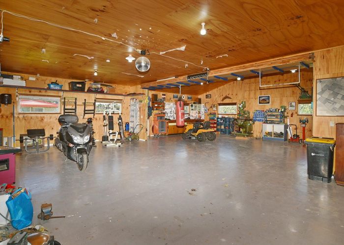  at 379 No 10 Road, Swannanoa, Waimakariri, Canterbury