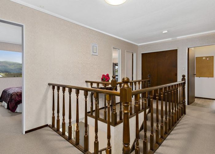  at 51 Woodman Drive, Tawa, Wellington