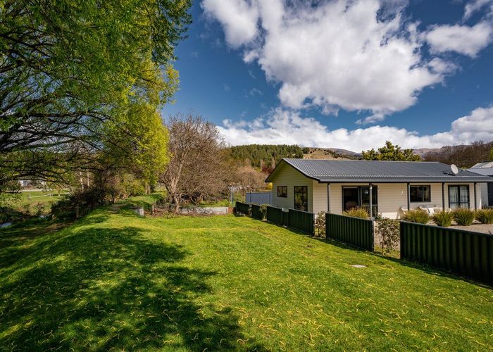  at 135 Main Road, Cromwell