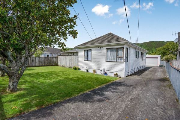  at 178 Wellington Road, Wainuiomata, Lower Hutt