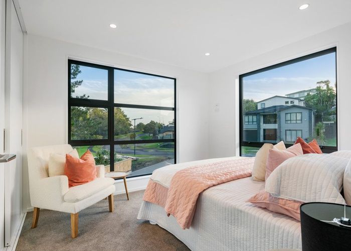  at 43 Oteha Valley Road, Northcross, North Shore City, Auckland