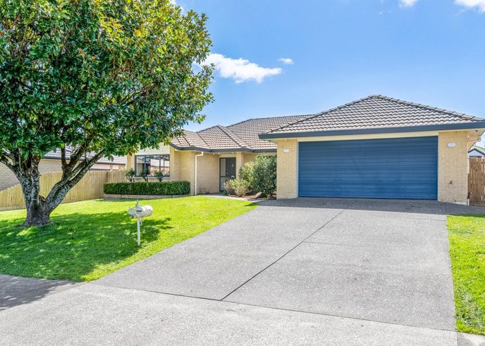  at 12 Dannemora Drive, Dannemora, Auckland