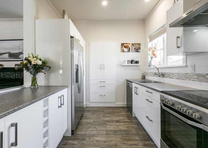  at 8 Nelson Crescent, Napier South, Napier