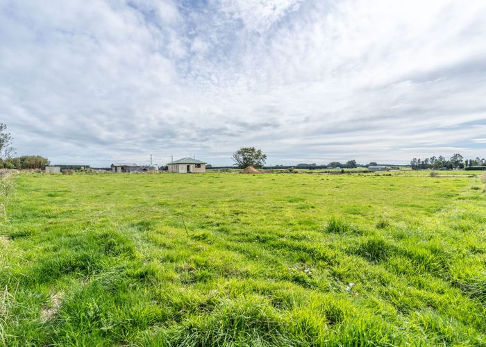  at 3 Lake Road, Longbush, Invercargill, Southland