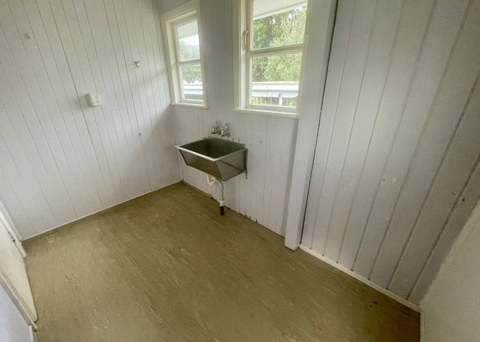  at 21 Hunter Street, Taita, Lower Hutt, Wellington