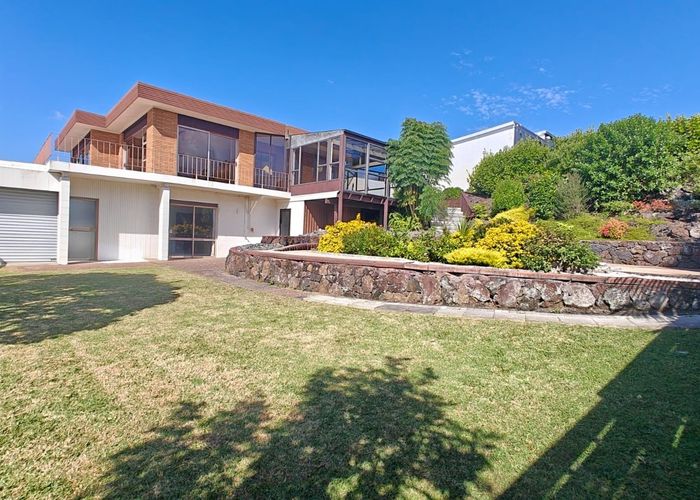  at 149 East Coast Road, Castor Bay, North Shore City, Auckland