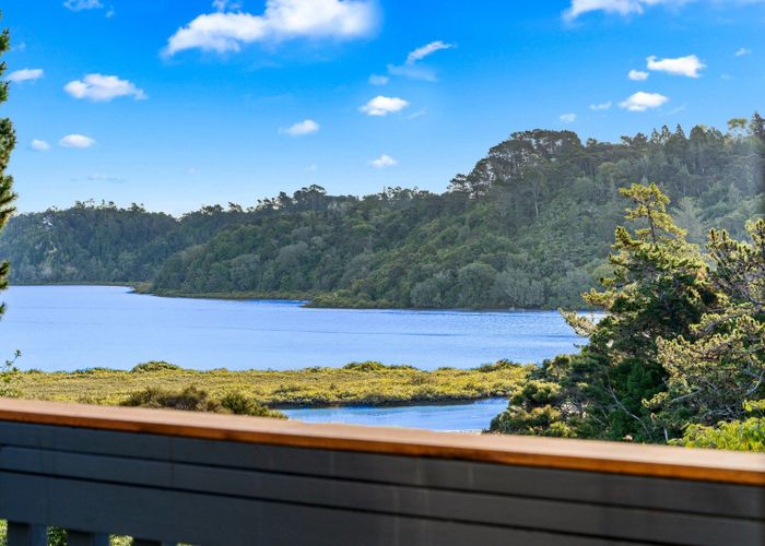  at 61 Pemberton Avenue, Bayview, Auckland