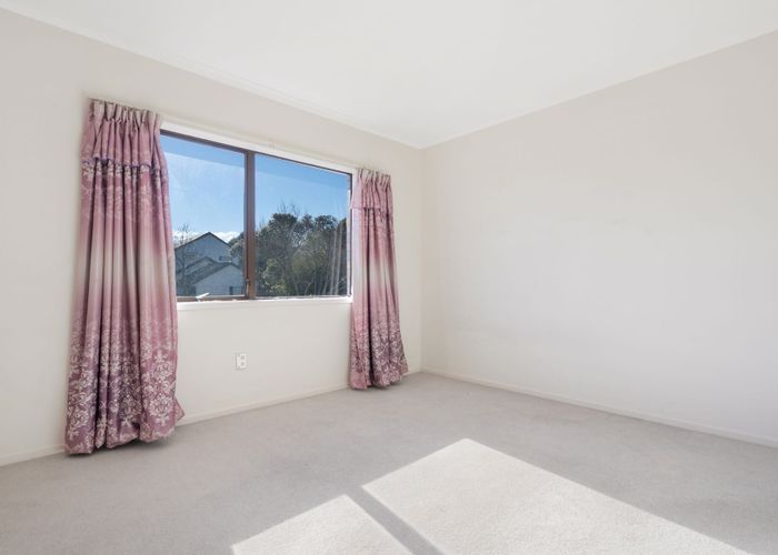  at 65 Kurnell Drive, Botany Downs, Manukau City, Auckland