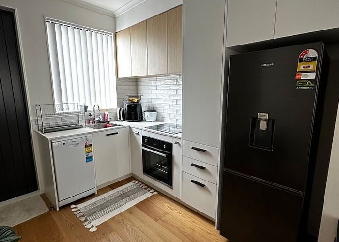  at 34 Waipuhinui Way, Wiri, Manukau City, Auckland