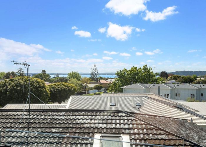  at 39D Garnet Road, Westmere, Auckland