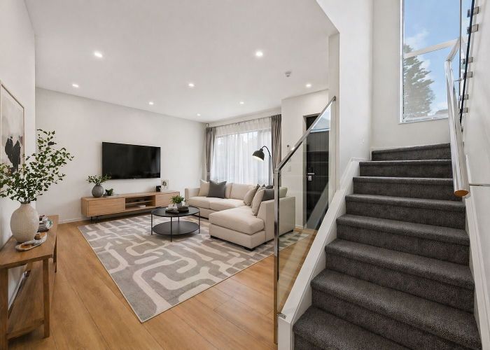  at 71 Salamanca Road, Sunnynook, Auckland