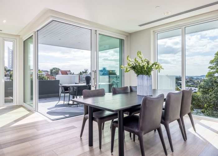  at 402/1a Wairua Road, Remuera, Auckland City, Auckland