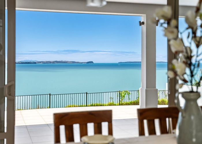  at 32 Cliff Road, Torbay, North Shore City, Auckland