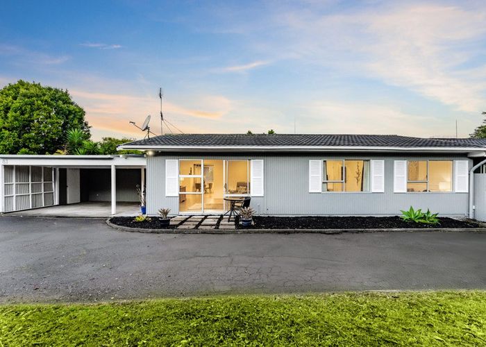  at 1/83 Meadway, Sunnyhills, Auckland