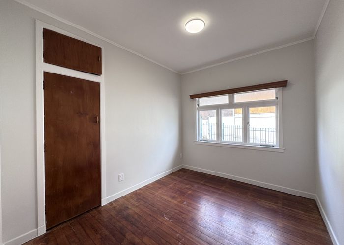  at 39 Staveley Ave, Mount Roskill, Auckland City, Auckland