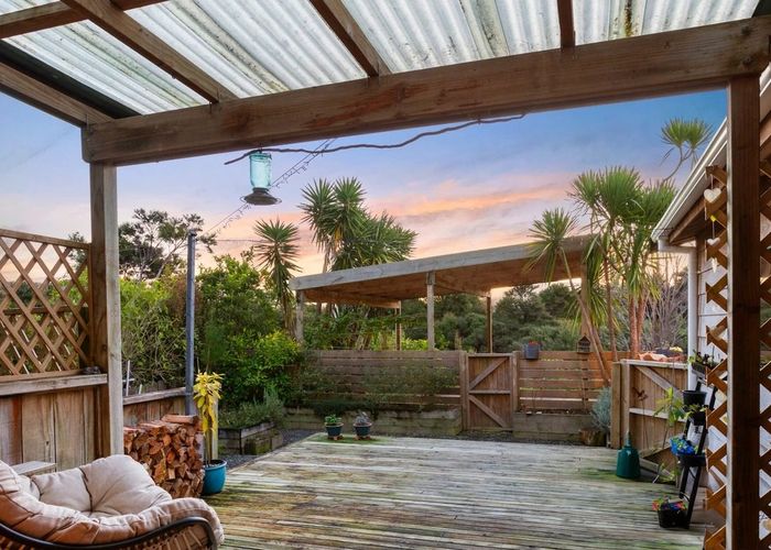  at 478 Huia Road, Laingholm, Auckland