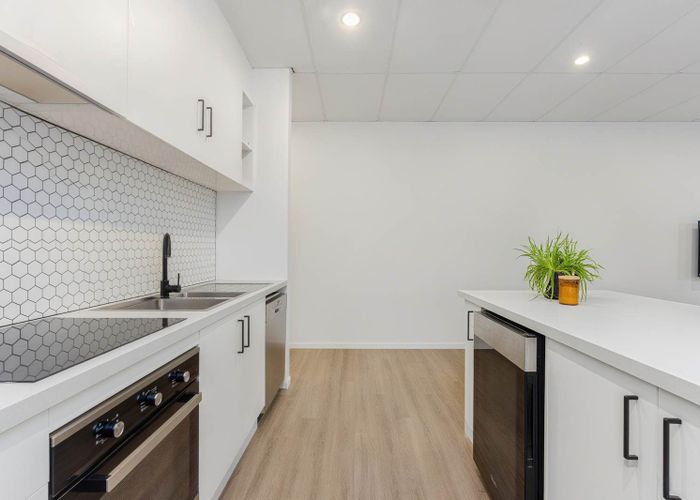  at 28F The Avenue, Albany, North Shore City, Auckland