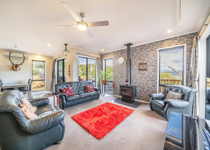  at 27 Percy Kinsman Crescent, Riverstone Terraces, Upper Hutt