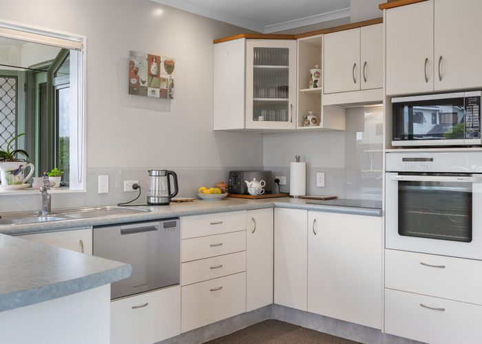  at 36 Tiverton Crescent, Whalers Gate, New Plymouth