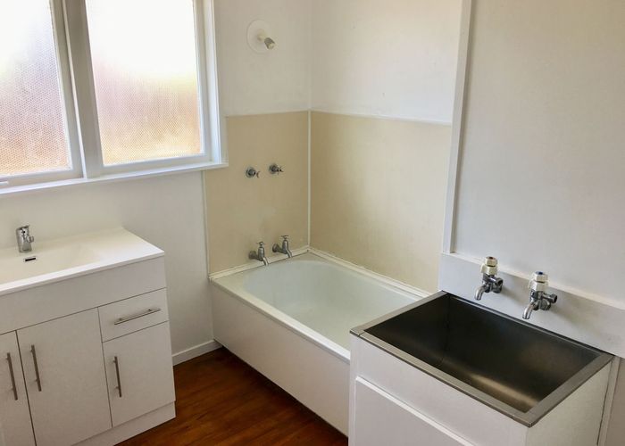  at 3/22 Grande Vue Road, Hill Park, Manukau City, Auckland