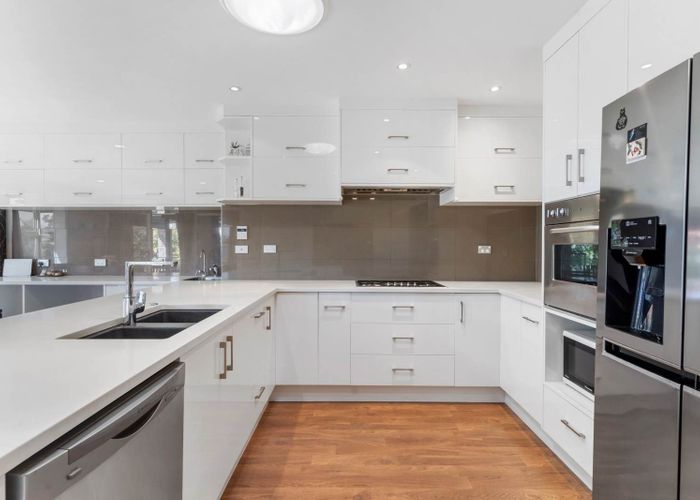  at 11 Elwyn Close, Flat Bush, Manukau City, Auckland