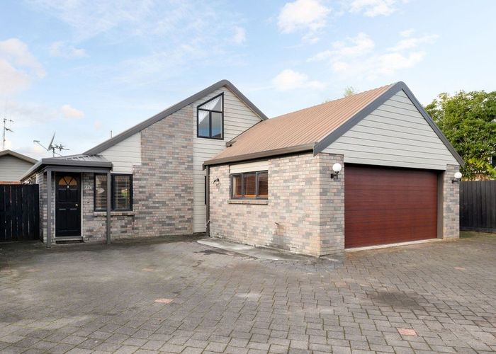  at 32A Ashley Street, Saint Andrews, Hamilton, Waikato