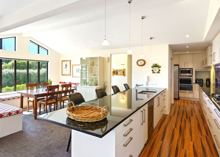  at 34 Titoki Road, Waikanae Beach, Waikanae